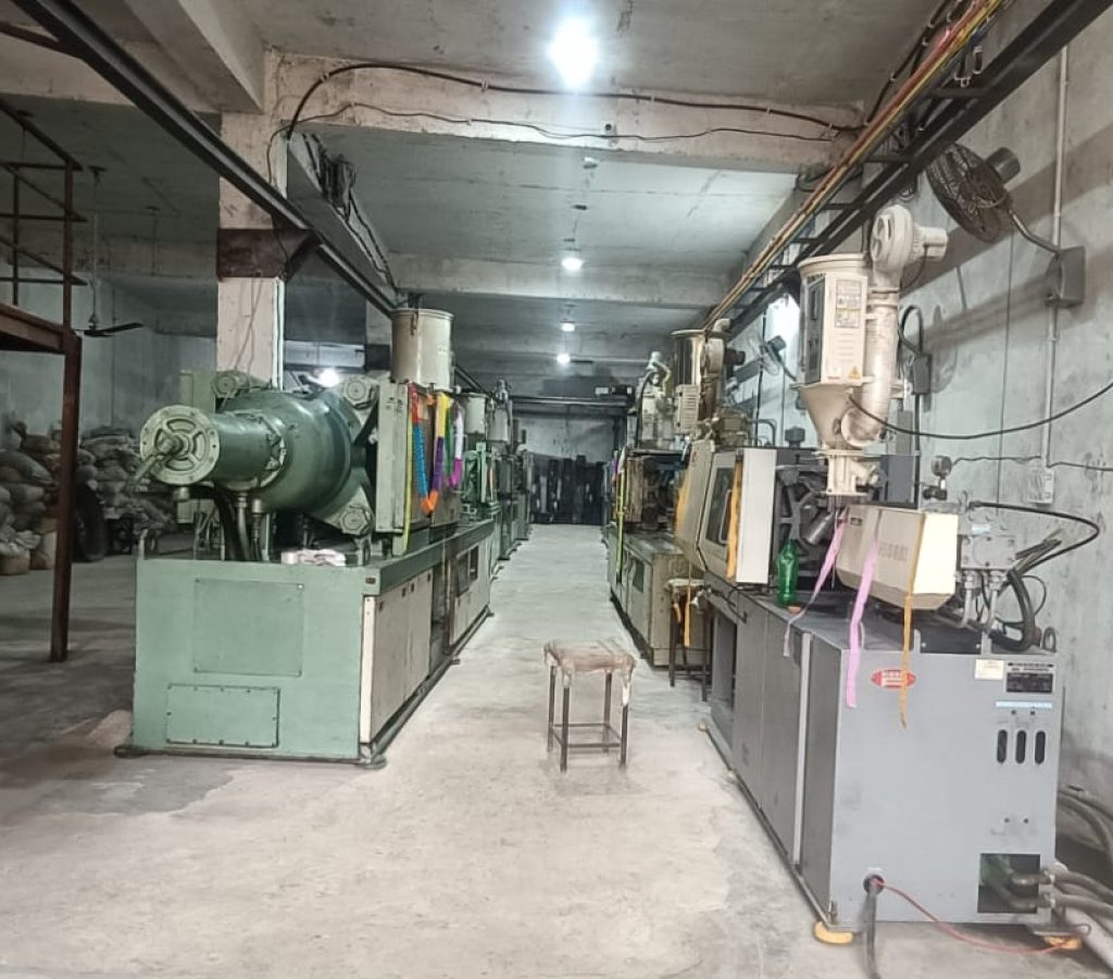 WhatsApp Image 2025-10-21 at 12.22.02 PM (1)